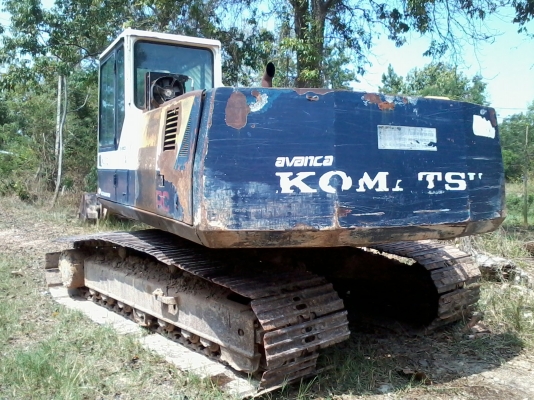 โคมัสสุ PC 200 รุ่น 5 ระบบไฟฟ้า พร้อมใช้งาน โคมัสสุ PC 200 รุ่น 5 ระบบไฟฟ้า พร้อมใช้งาน