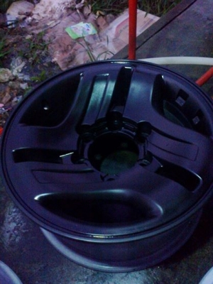 แม้็กซ์เดิมโตโยไทเกอร์ขอบ15ไม่มีซ่อมทำสีใหม่ไม่เสร็จ