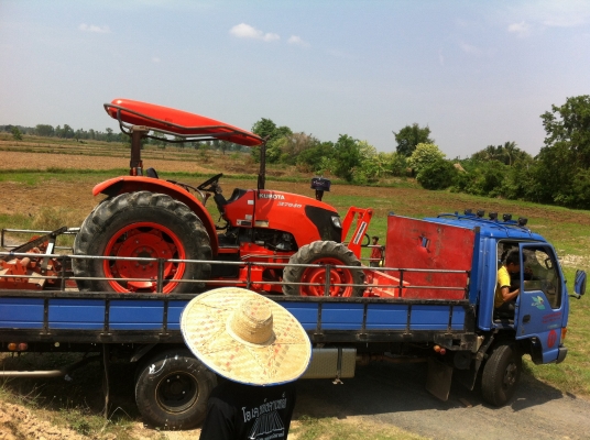 ขายแล้วครับตั้งแต่วันแรกที่ลงประกาศ450000บาทครับ