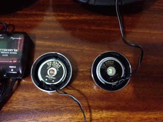 ลำโพงเเยกชิ้น PIONEER-TS-C016Aครบชุดของญี่ปุ่นสวยๆ ลำโพงเเยกชิ้น PIONEER-TS-C016Aครบชุดของญี่ปุ่นสวยๆ