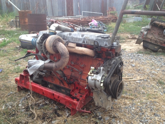 ขายเครื่อง isuzu 6HH