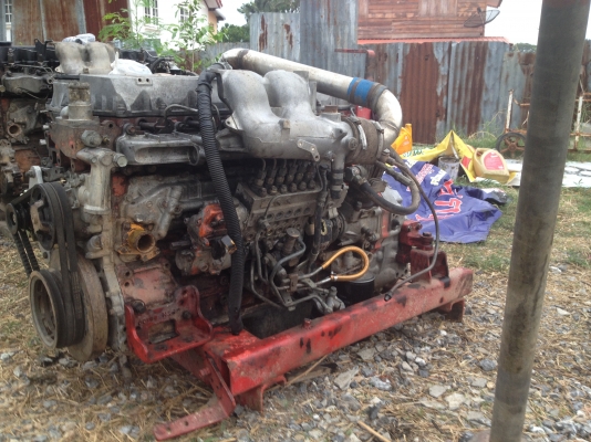 ขายเครื่อง isuzu 6HH