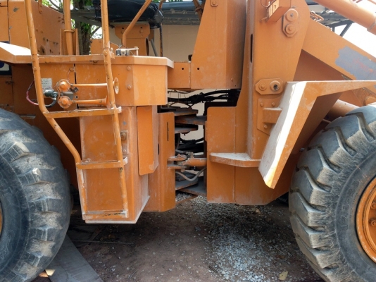 ขายรถตัก KOBELCO LK500 พร้อมใช้ ราคาถูก ขายรถตัก KOBELCO LK500 พร้อมใช้ ราคาถูก