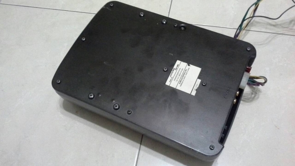 Sub Box Alpine วางใต้เบาะ เสียงตึบๆ