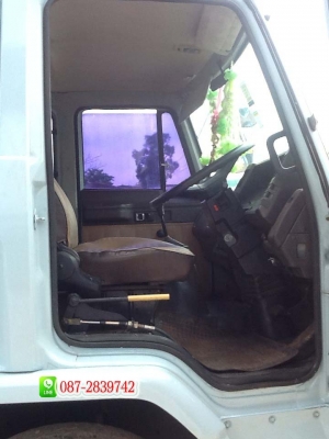 ขายรถ 6 ล้อ ท้ายลาดขนาดใหญ่ ติดเครน TADANO 3 ตัน ยี่ห้อ ISUZU