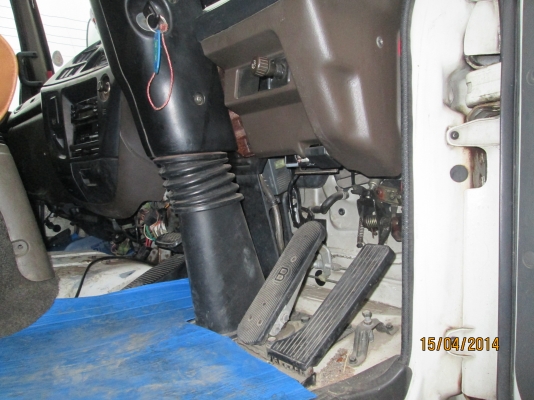 10ล้อตู้เย็น.ISUZU.FVM.230ปี48.6.30เมตร.สภาพสวยพร้อมใช้.ยางเรเดียล10เส้น.ราคา1.250.000บ