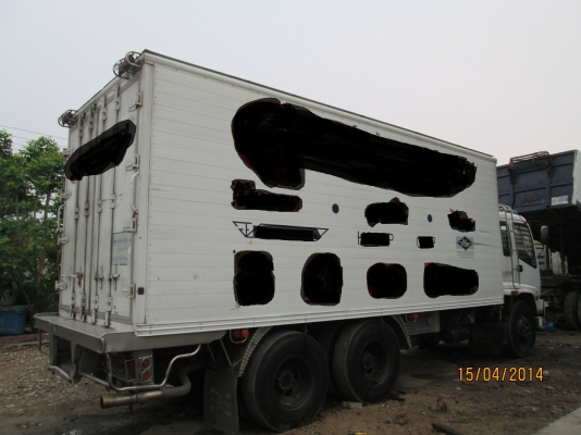 10ล้อตู้เย็น.ISUZU.FVM.230ปี48.6.30เมตร.สภาพสวยพร้อมใช้.ยางเรเดียล10เส้น.ราคา1.250.000บ