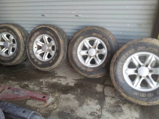 ล้อแล็บเหยี่ยวพร้อมยาง ถูกๆแท้ๆ