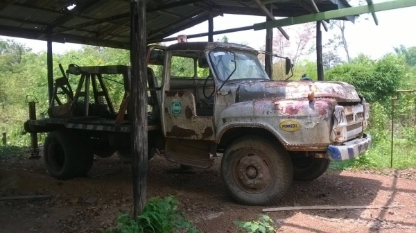 ขายรถยก 6 ล้อหัวยาวยังใช้งานได้ดี เครื่องเดิม DA120 120 HP คัสซีสวย ทะเบียนเป็นแบบการ์ด ชุดโอนหมดอายุแล้วครับ แต่ก็ยังดีกว่าไม่มีเล่มนะครับพี่น้อง