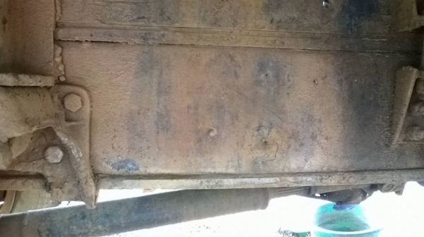 ขายรถยก 6 ล้อหัวยาวยังใช้งานได้ดี เครื่องเดิม DA120 120 HP คัสซีสวย ทะเบียนเป็นแบบการ์ด ชุดโอนหมดอายุแล้วครับ แต่ก็ยังดีกว่าไม่มีเล่มนะครับพี่น้อง