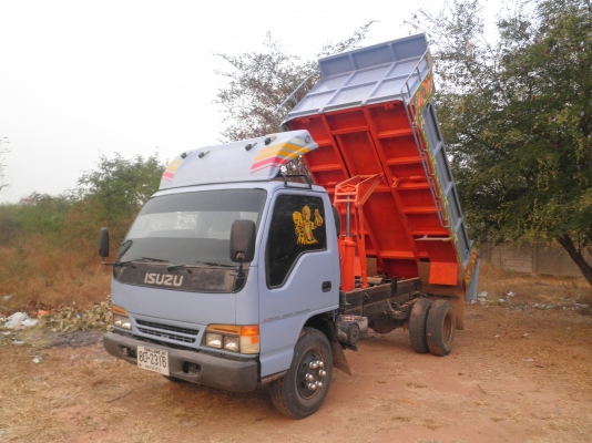 ขาย!!! ISUZU NPR 120hp(ฝาขาว) ดั้มต่อใหม่!  เฟืองท้าย F สีใหม่ เพ้นท์ลาย เครื่องดี คัสซีสวย  ขายด่วน!!! เจ้าของขายเอง