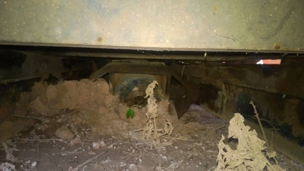 กระบะดั้มสามมิตรยาว3เมตร ยกลงจากNKR88แรง สภาพยังดี เหล็กหนา สีลอกๆสีไม่สวย