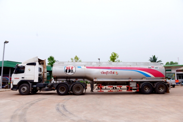 ขาย รถบรรทุกน้ำมัน Volvo 380 FM12 + tank T-belco 34,000