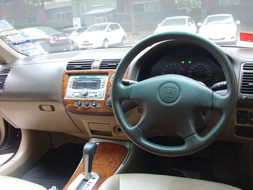 ขาย HONDA CIVIC 2005-1.7 EXi Dimention ตาเหยี่ยว