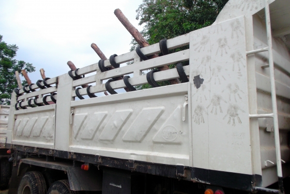 ขายด่วนสิบล้อDAGAดรั้มเครือง320แรงปี49ขายดาวน์495000