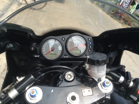 คันนี้วิ่งทะลุ280+ ราคาสบายๆ zzr600 หัวฉีด 115,000บาท ต่อรองได้กล้าขอกล้าให้