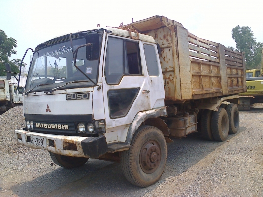 ขายด่วนรถสิบล้อหลงTDชีL0216ดรั้มKACเครือง195แรงม้า