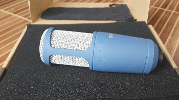 ไมค์คอนเด็นเซอร์ ใหม่มาก ใช้แค่เพียงครั้งเดียว