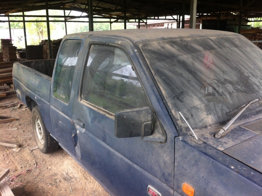 ขายนิสสัน Big M เครื่องฝ่าแดง ไม่มีเล่มเหมาะกับใช่ในสวน เครื่องติดวิ่งได้คัสซีไม่ผุ