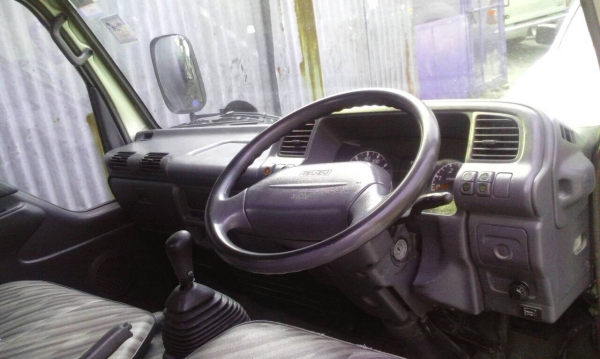 ขาย ด่วน!  ISUZU NKR81E  6 ล้อ ไม่ติดเวลา ราคา 480000 บาท