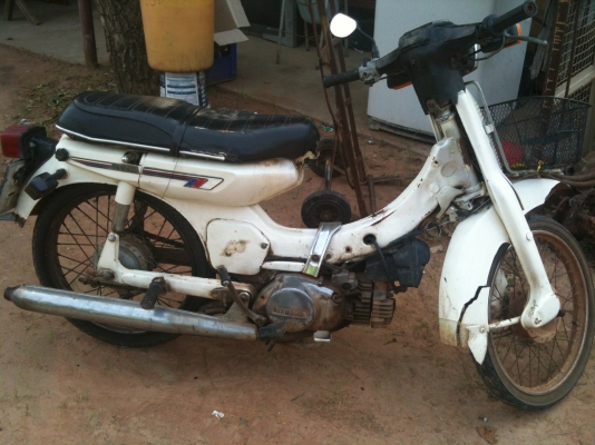 ดรีมตูดเป็ด ขาย 6,500 บาท ไม่มีทะเบียนขับได้