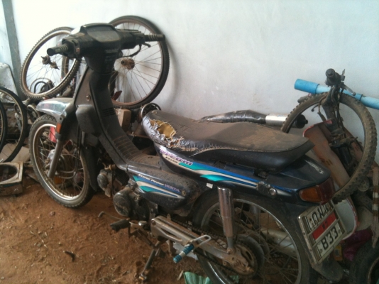 ดรีมตูดเป็ด ขาย 6,500 บาท ไม่มีทะเบียนขับได้