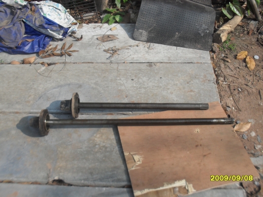 เพลาข้างรถ LANDROVER S. 2.3 คู่ละ 2000