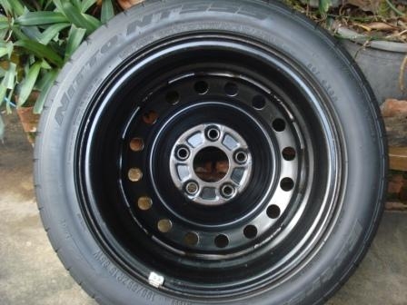 ล้อพร้อมยาง 1 วง 5 รู 114.3 ไว้เป็นอะไหล่