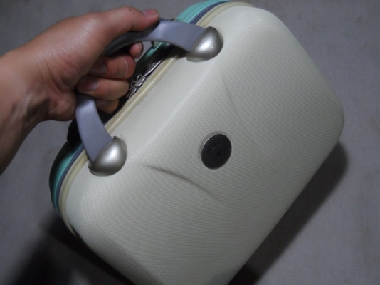 กระเป๋าเดินทาง ขนาดเล็ก จิ๋ว แต่ข้างในจุของได้เยอะมาก