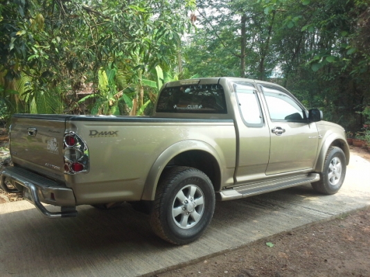 ขาย ISUZU HILANDER 3.0 Di ขาย ISUZU HILANDER 3.0 Di