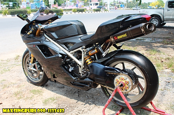 แม็กสิงห์บุรี//DUCATI 1198 S ปี2010 สภาพนางฟ้า OHLINS ทั้งคัน ของแต่งเพียบ ทะเบียนแท้ 685000