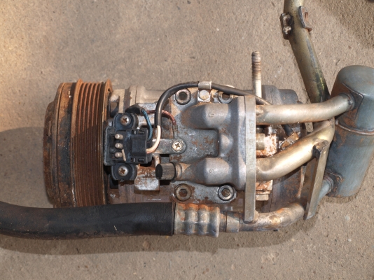 อะไหล่ Mercedes-Benz E190 อะไหล่ Mercedes-Benz E190