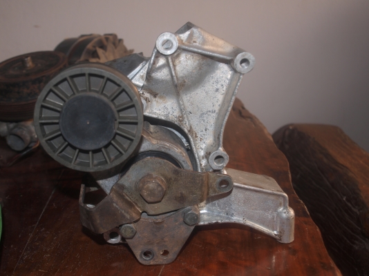 อะไหล่ Mercedes-Benz E190 อะไหล่ Mercedes-Benz E190