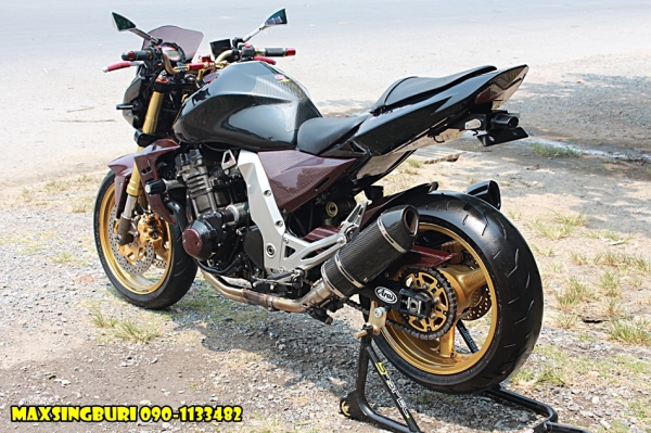 แม็กสิงห์บุรี//KAWASAKI Z1000 ปี2006 สภาพสวย ของแต่งทั้งคัน เสียสรรพาสมิตรแล้ว 218000 ด่วน แม็กสิงห์บุรี//KAWASAKI Z1000 ปี2006 สภาพสวย ของแต่งทั้งคัน เสียสรรพาสมิตรแล้ว 218000 ด่วน