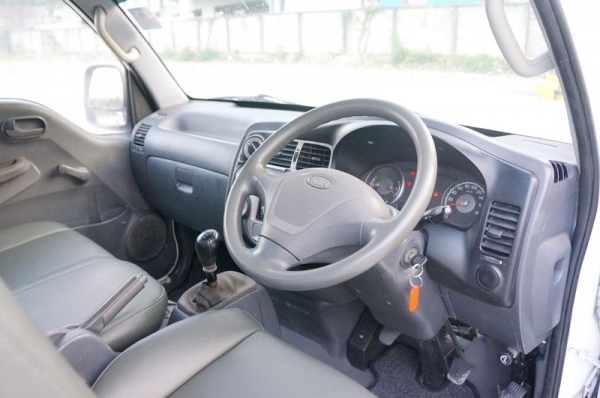 มือเดียวออกห้าง KIA JUMBO K2700 2006 ขายรถสวย เครื่องวิ่งดี เกียร์ใช้งานปกติ ช่วงล่างปกติ พวงมาลัยพาวเวอร์ แอร์เย็น รถขับดีมาก เบาะ,พวงมาลัย สภาพสวย สีสวย การันตีรถสวยจัดๆ จัดไฟแนนได้ มือเดียวออกห้าง KIA JUMBO K2700 2006 ขายรถสวย เครื่องวิ่งดี เกียร์ใช้งานปกติ ช่วงล่างปกติ พวงมาลัยพาวเวอร์ แอร์เย็น รถขับดีมาก เบาะ,พวงมาลัย สภาพสวย สีสวย การันตีรถสวยจัดๆ จัดไฟแนนได้