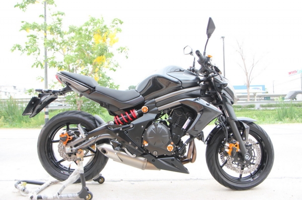ขาย Kawasaki ER 650 ABS รุ่นปี 2012 วิ่งเพียง 6000โล ทะเบียนพร้อมโอน เครื่องดี