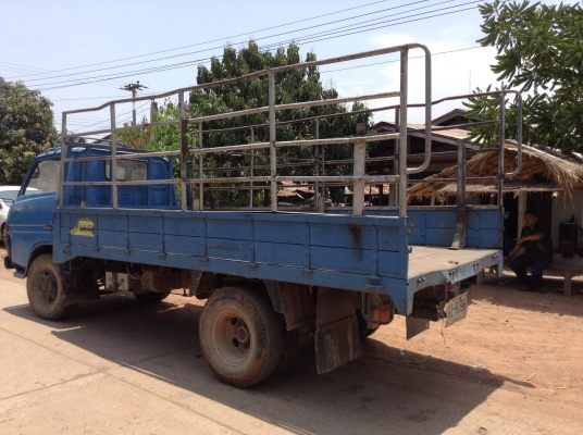 ขาย 6 ล้อ TOYOTA BU30 85 แรงม้า เครื่องฟิตใหม่ มีสโลว์กลาง คัสซีสวย พื้นกระบะเหล็กตงเหล็ก ทะเบียนพร้อมโอนครับ