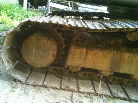 รถแบคโฮ KOBELCO  200 - 5  ( รุ่น ค๊อปเตอร์ V1. ) , ( ขายคู่  รถ โตโยต้า 4 ประตู )  สนใจติดต่อ 081 - 6079515