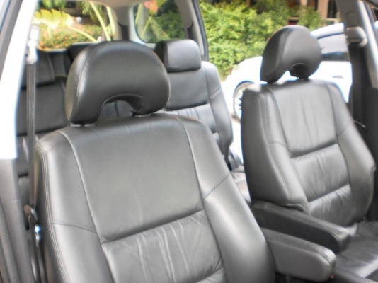 TOYOTA  WISH 2.0Q LIMITED TOPสุด ปี2004 AUTO สีดำ