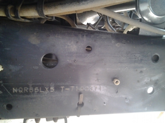 ขายอีชุชุNQRปี43 ยาว4.3ม รถห้างแท้