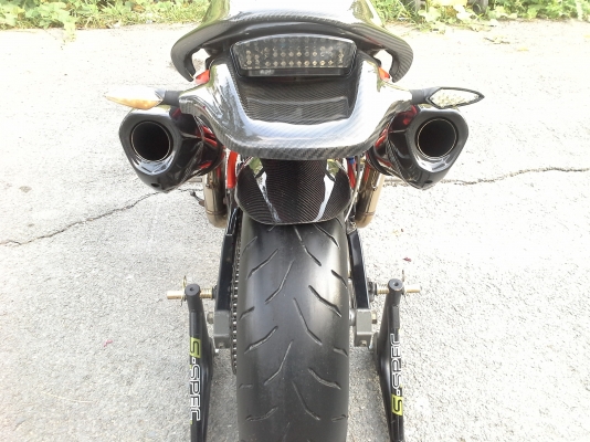 DUCATI M900 ของแต่งเต็มลำ เครื่องดีแรงเลยครับ