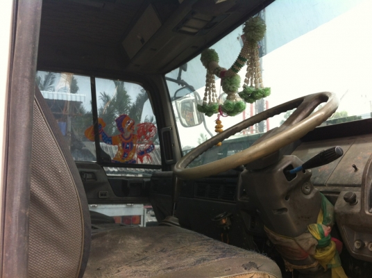 ขายรถ6ล้อHINOเครื่องEH700 ขับได้ขายเป็นอะไหล่