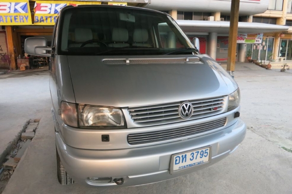ขายด่วน รถตู้ 8 ที่นั่ง Volkswagen Caravelle ปี2003 รถบ้าน เจ้าของขายเอง