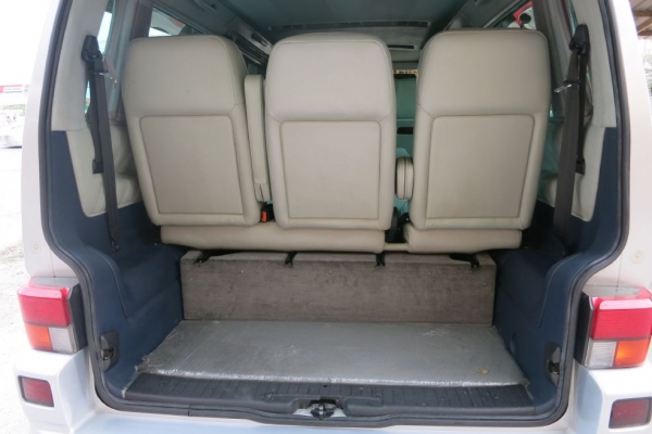 ขายด่วน รถตู้ 8 ที่นั่ง Volkswagen Caravelle ปี2003 รถบ้าน เจ้าของขายเอง