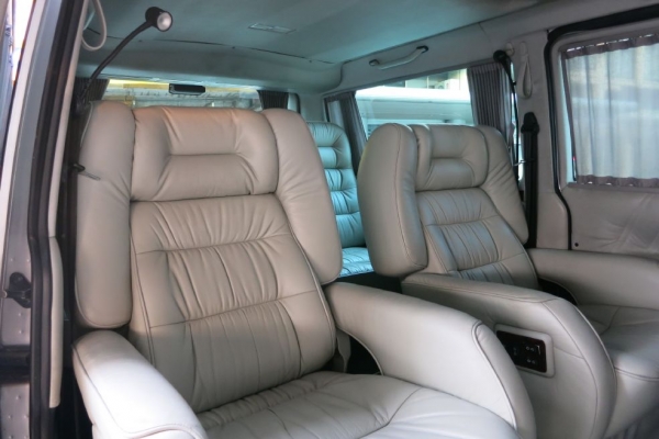 ขายด่วน รถตู้ 8 ที่นั่ง Volkswagen Caravelle ปี2003 รถบ้าน เจ้าของขายเอง