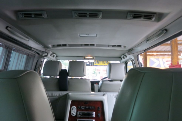ขายด่วน รถตู้ 8 ที่นั่ง Volkswagen Caravelle ปี2003 รถบ้าน เจ้าของขายเอง