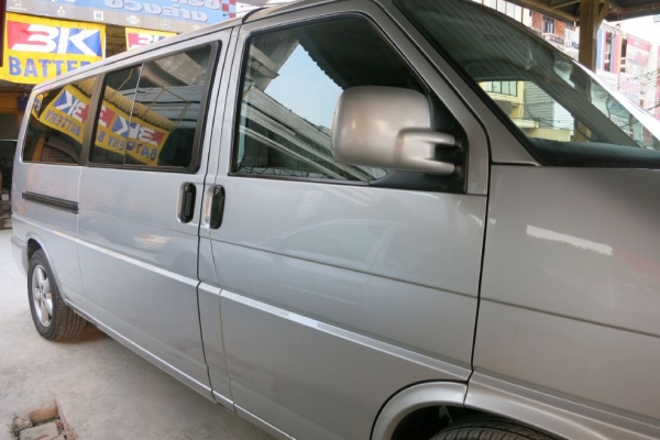 ขายด่วน รถตู้ 8 ที่นั่ง Volkswagen Caravelle ปี2003 รถบ้าน เจ้าของขายเอง