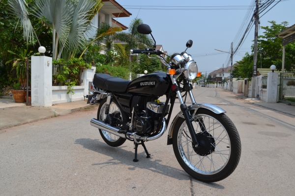 Suzuki TS125 ทำใหม่ทั้งคัน สภาพดี พร้อมทะเบียน