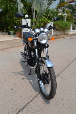 Suzuki TS125 ทำใหม่ทั้งคัน สภาพดี พร้อมทะเบียน