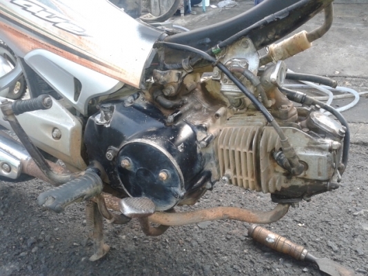 ขายรถดรีม100แต่ง โอสคูน แฮนโหน เท่ๆเครื่อง110สตาร์มือ//และเครื่องเวฟ125มีเล่มทะเบียน ขายรถดรีม100แต่ง โอสคูน แฮนโหน เท่ๆเครื่อง110สตาร์มือ//และเครื่องเวฟ125มีเล่มทะเบียน